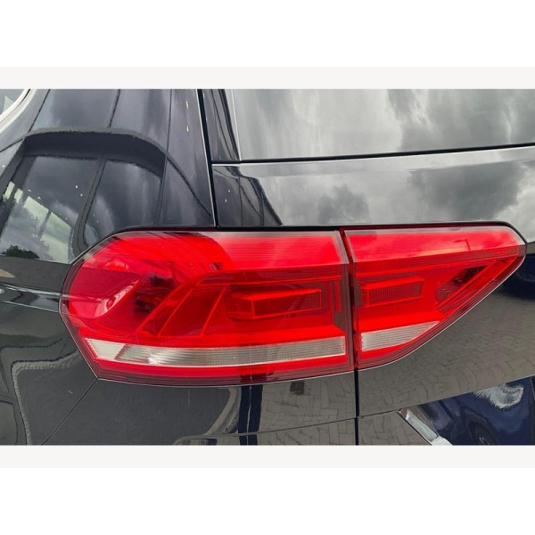 Volkswagen Touran - 1.5 TSI EVO SEL DSG Euro 6 (s/s) 5dr