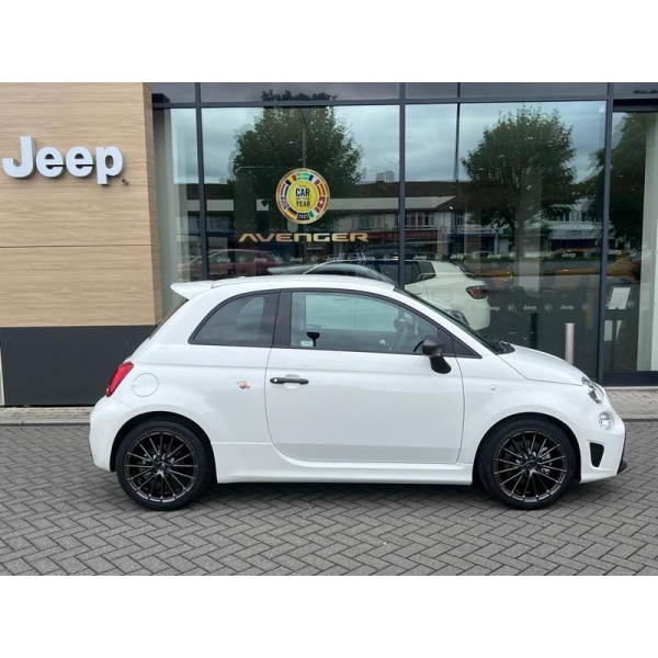 Abarth 695 - 1.4 T-Jet Competizione Hatchback 3dr Petrol Auto Euro 6 (180 bhp)