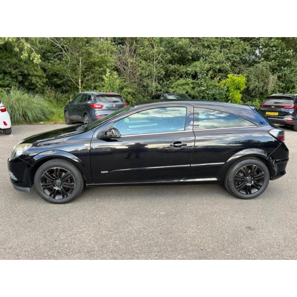 Vauxhall Astra - 1.6i 16v Design Sport Hatch 3dr