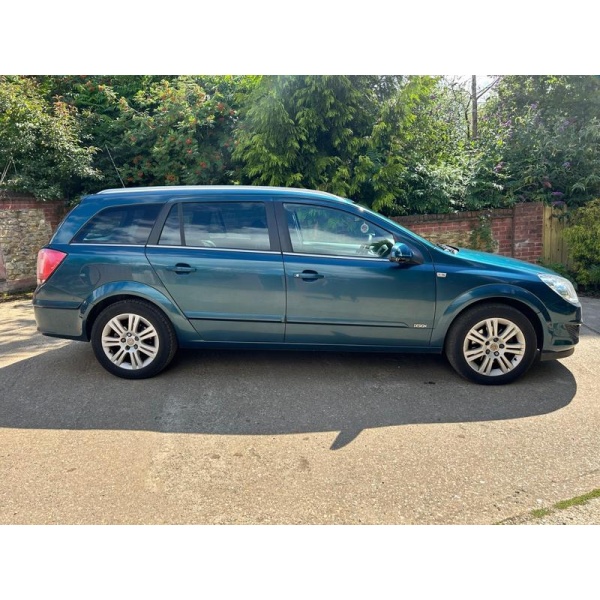 Vauxhall Astra - 1.6i 16v Design 5dr
