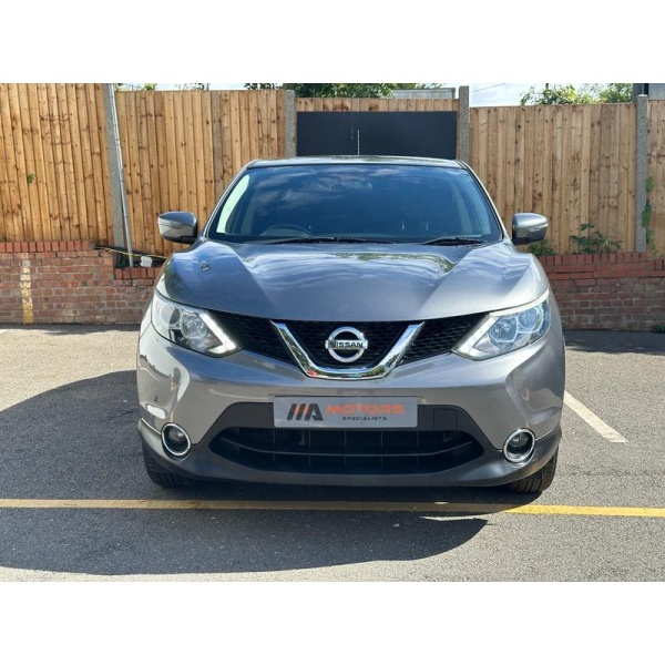 Nissan Qashqai - 1.2 DIG-T Acenta 2WD Euro 5 (s/s) 5dr
