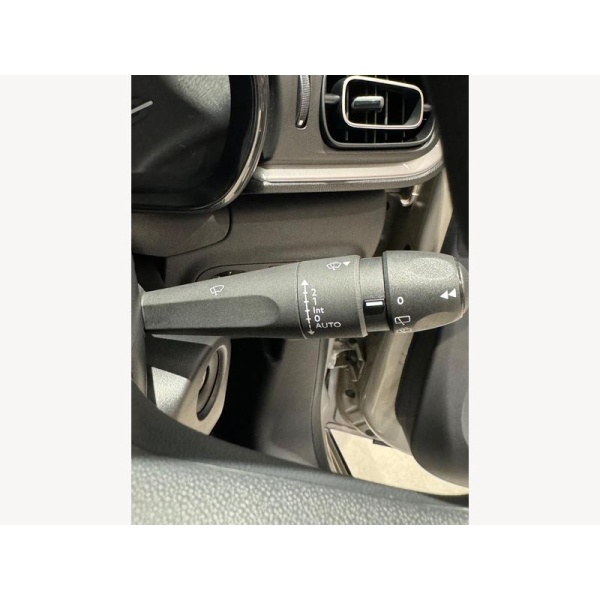 Citroen C3 - 1.2 PureTech PLUS Euro 6 (s/s) 5dr