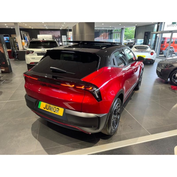 Alfa Romeo Junior - 54kWh Elettrica Speciale Auto 5dr