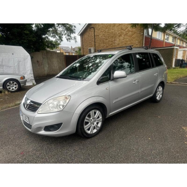 Vauxhall Zafira - 1.8 16V Elite Euro 4 5dr
