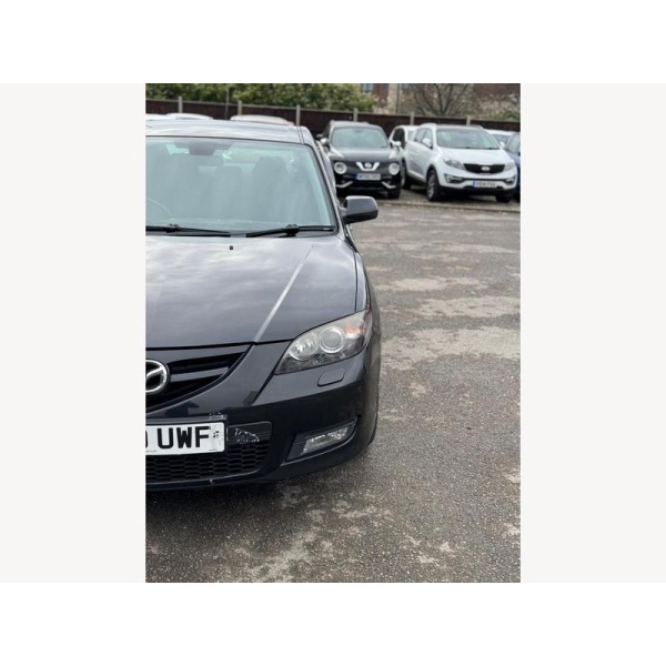 Mazda Mazda3 - 1.6 Sport 4dr