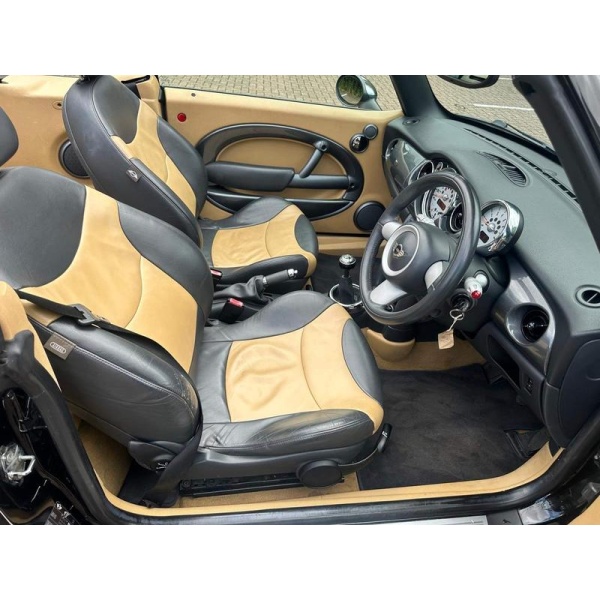 MINI Convertible - 1.6 One Convertible 2dr Petrol Manual Euro 3 (90 ps)