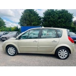 Renault Scenic - 1.6 VVT Dynamique 5dr
