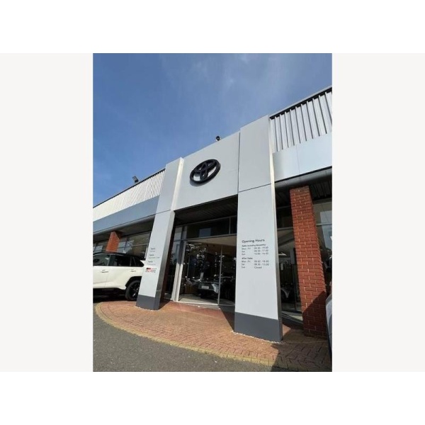 Toyota Yaris Cross - 1.5 VVT-h Design E-CVT Euro 6 (s/s) 5dr