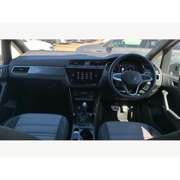 Volkswagen Touran - 1.5 TSI EVO R-Line DSG Euro 6 (s/s) 5dr
