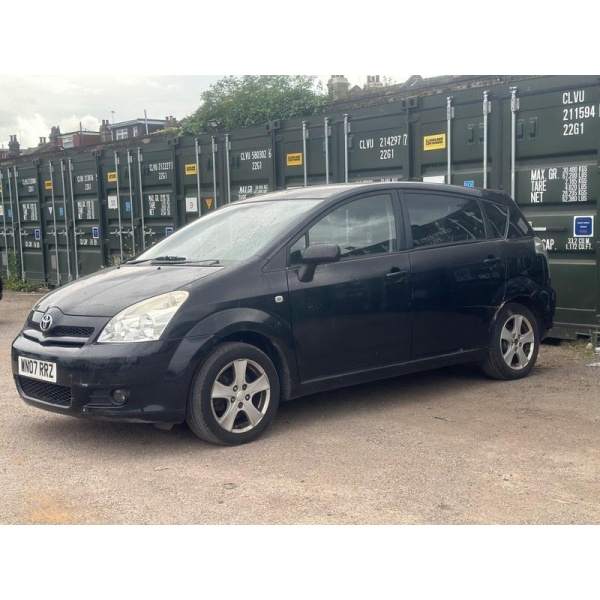 Toyota Corolla Verso - 1.8 VVT-i T3 5dr