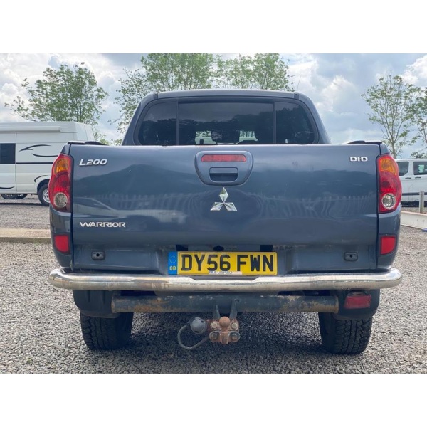 Mitsubishi L200 - 2.5 DI-D Warrior 4WD 4dr