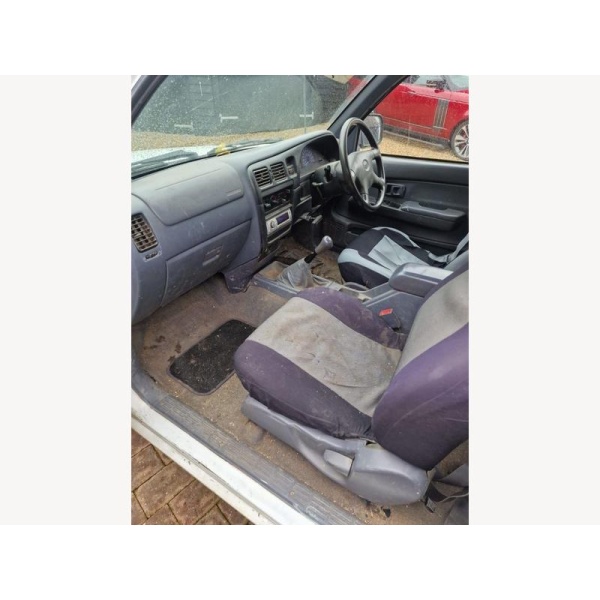Toyota Hi-lux - 2.5 240 FX