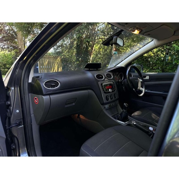 Ford Focus - 1.6 Focus Titanium TDCi 109 5dr