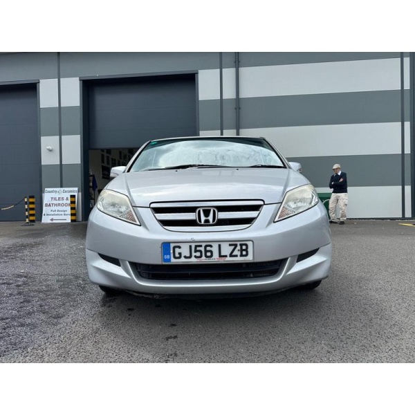 Honda Fr-v - 2.2 i-CDTi SE 5dr