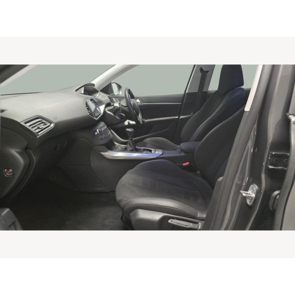 Peugeot 308 Sw - 1.2 PureTech GPF Allure (130 ps) - DAB - APPLE CARPLAY - BLUETOOTH 5dr