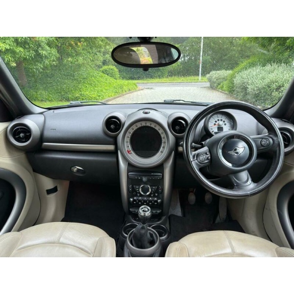 MINI Countryman - COOPER D ALL4 1.6 5dr