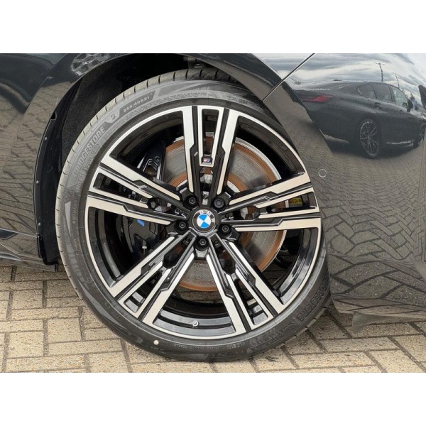 BMW i7 - M70e 105.7kWh Saloon 4dr Electric Auto xDrive (659 ps)