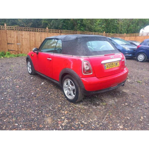 MINI Convertible - 1.6 Cooper Convertible 2dr Petrol Manual Euro 4 (115 ps)