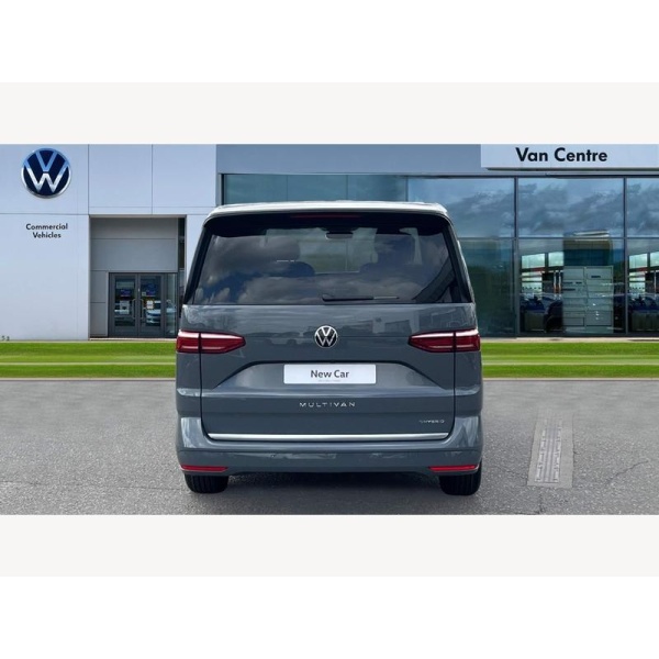 Volkswagen Multivan - 1.4 TSI 13kWh Style DSG L2 Euro 6 (s/s) 5dr