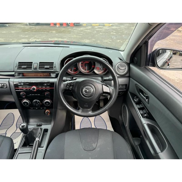 Mazda Mazda3 - 1.6 Sport 4dr
