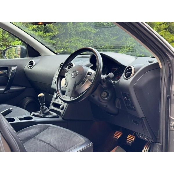 Nissan Qashqai - 1.6 dCi 360 SUV 5dr Diesel Manual 2WD Euro 5 (s/s) (130 ps)