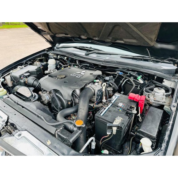 Mitsubishi L200 - 2.5 DI-D Barbarian 4WD Euro 5 4dr (LB)