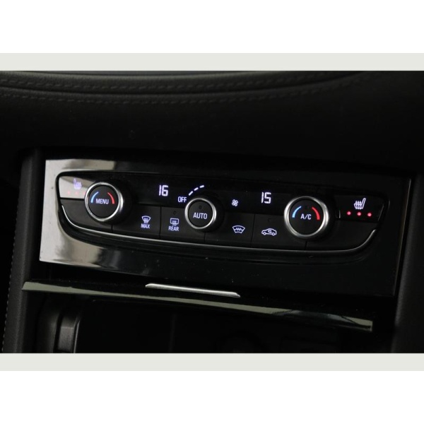 Vauxhall Grandland X - 1.2T Sport Nav 5dr Hatchback