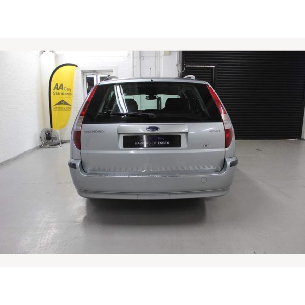 Ford Mondeo - 2.0 TDCi SIV Ghia 5dr