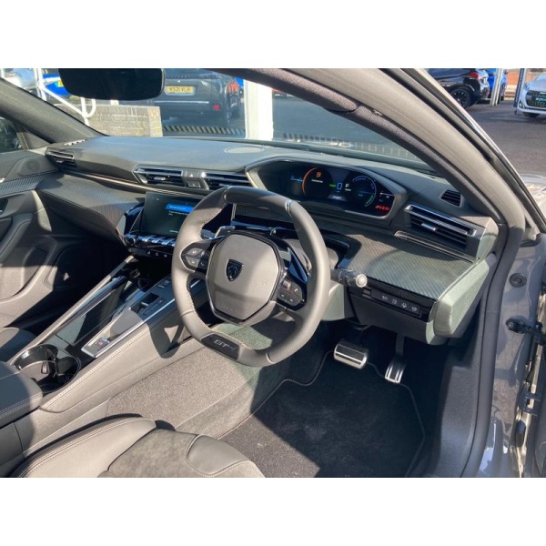 Peugeot 508 SW - 1.6 12.4kWh GT e-EAT Euro 6 (s/s) 5dr