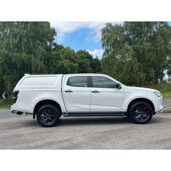 Isuzu D-max - 1.9 TD V-Cross Auto 4WD Euro 6 (s/s) 4dr