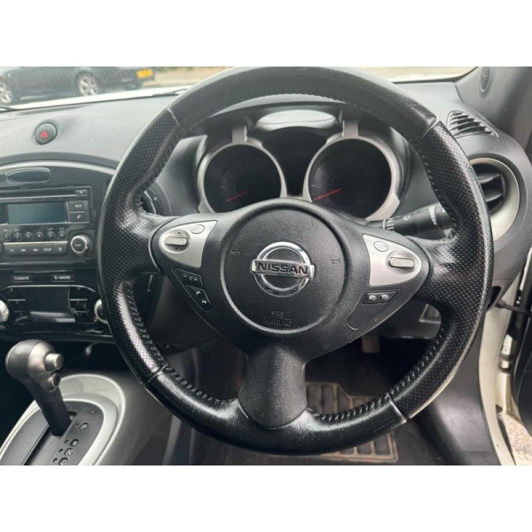 Nissan Juke - 1.6 Acenta CVT Euro 5 5dr
