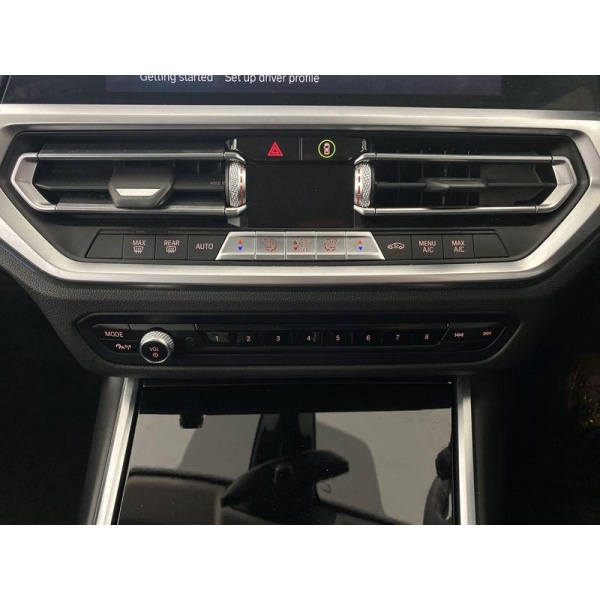 BMW 3 Series - 2.0 330e 12kWh SE Pro Plug-in (292 ps) 4dr