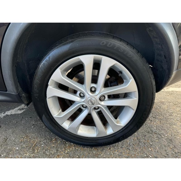Nissan Juke - 1.6 Acenta Euro 5 (s/s) 5dr