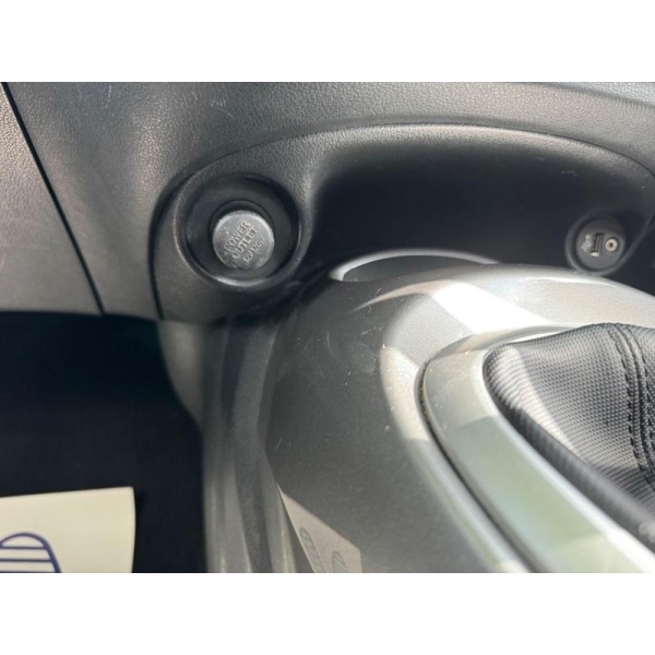 Nissan Juke - 1.6 Acenta Euro 5 (s/s) 5dr