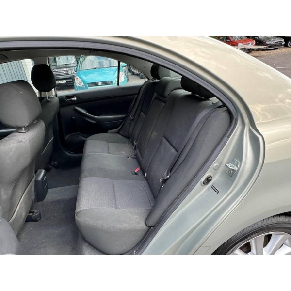 Toyota Avensis - 1.8 VVT-i T3-S Saloon 4dr Petrol Manual (171 g/km, 127 bhp)