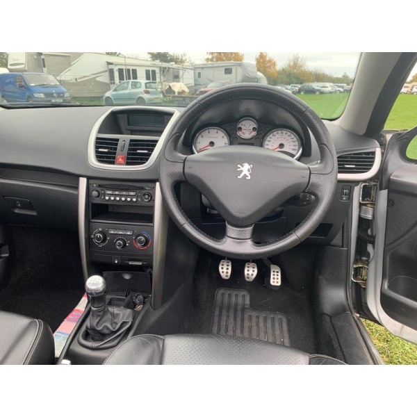 Peugeot 207 CC - 1.6 VTi Allure Euro 5 2dr