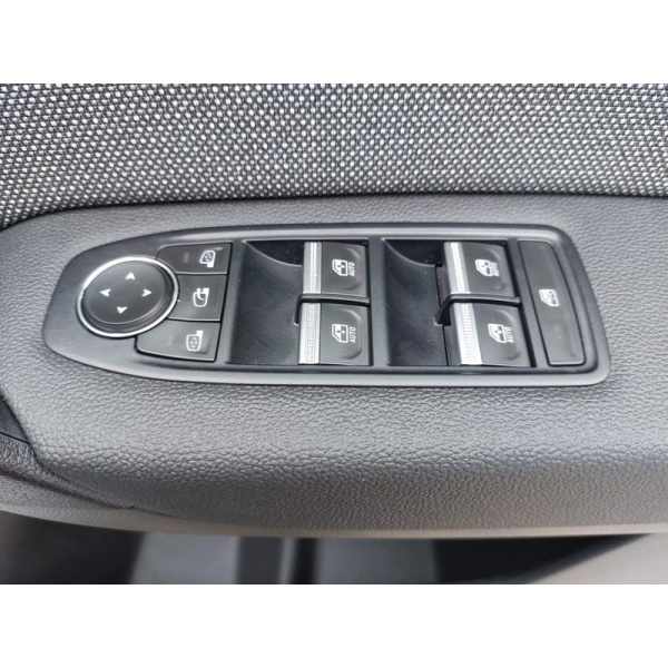 Renault Captur - techno E-Tech full hybrid 145 ^MY25] 1.6 5dr