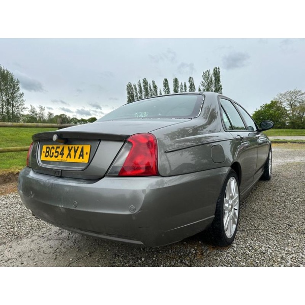 MG ZT - 2.0 135 CDTi + Saloon 4dr Diesel Manual (163 g/km, 129 bhp)