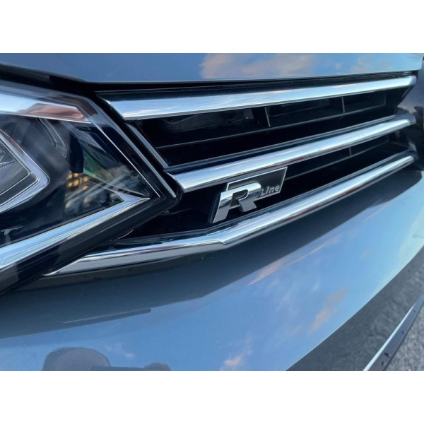 Volkswagen Touran - 1.5 TSI EVO R-Line DSG Euro 6 (s/s) 5dr