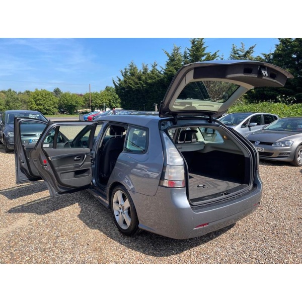 Saab 9-3 - 1.9 TiD Vector Sport Sportwagon Auto Euro 4 5dr