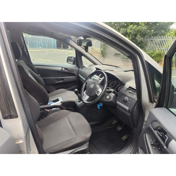 Vauxhall Zafira - 1.6 16V Active Plus MPV 5dr Petrol Manual Euro 4 (115 ps)