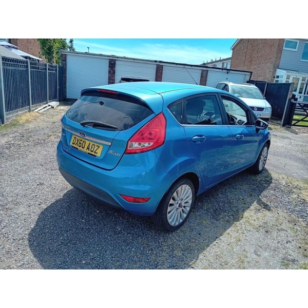 Ford Fiesta - 1.6 TDCi DPF Titanium Hatchback 5dr Diesel Manual (107 g/km, 94 bhp)