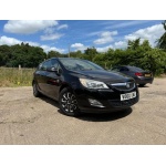 Vauxhall Astra - 1.7 CDTi ecoFLEX Exclusiv Sports Tourer 5dr Diesel Manual Euro 5 (110 ps)