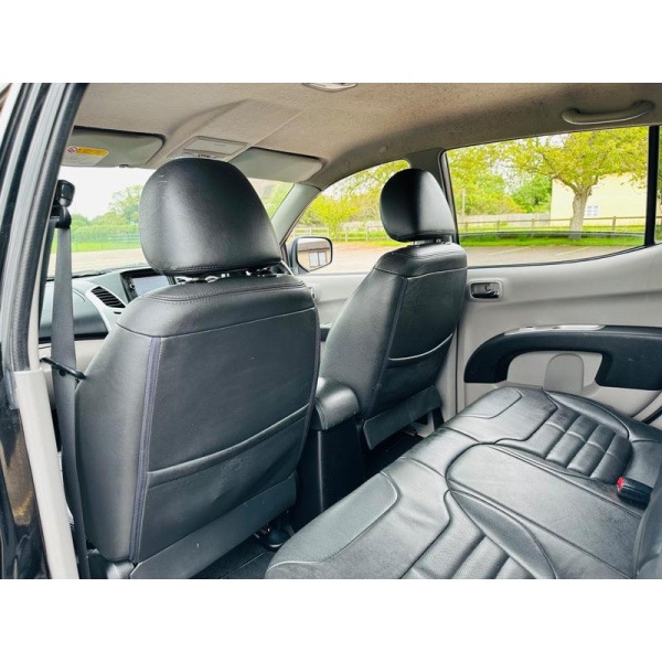 Mitsubishi L200 - 2.5 DI-D Barbarian 4WD Euro 5 4dr (LB)