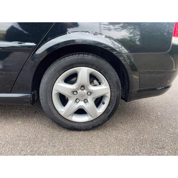 Vauxhall Vectra - 1.8 VVT Exclusiv Hatchback 5dr Petrol Manual (173 g/km, 138 bhp)