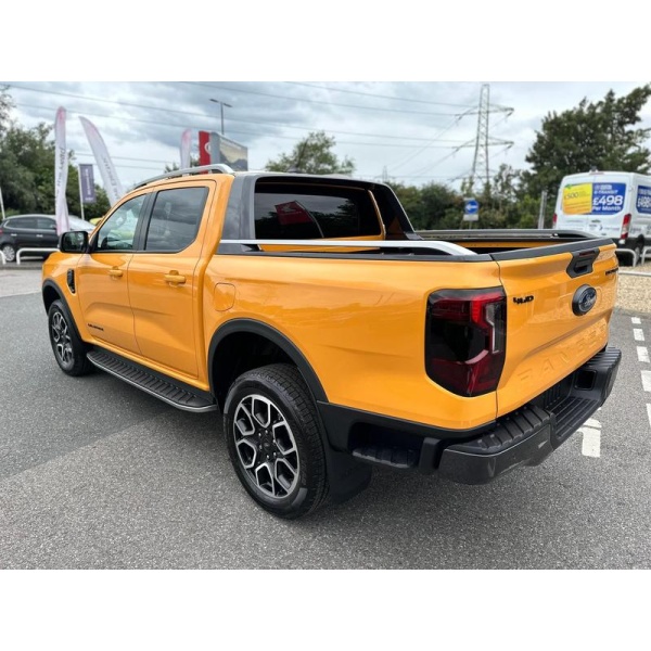 Ford Ranger - 2.0L 205PS 10SPD AUTO LIMITED POWER PACK 3 TOWBAR POWER ROLLER SHUTTER 20" ALLOYS