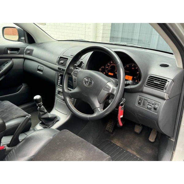 Toyota Avensis - 2.2 D-4D T180 Estate 5dr Diesel Manual (163 g/km, 175 bhp)