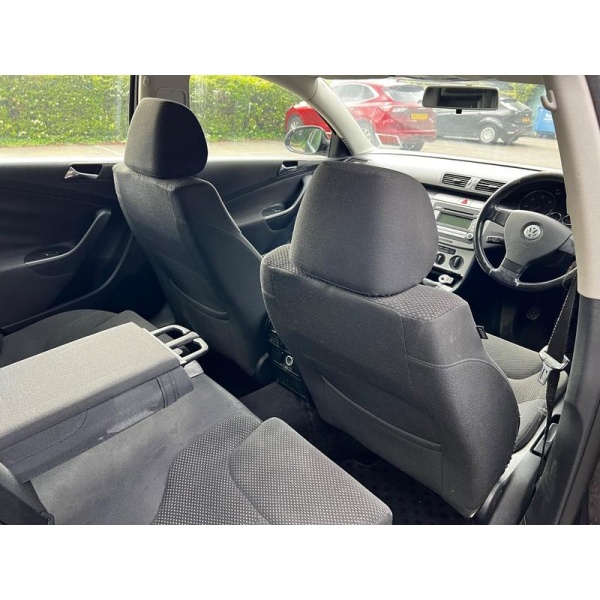 Volkswagen Passat - 2.0 TDI SE Euro 4 4dr