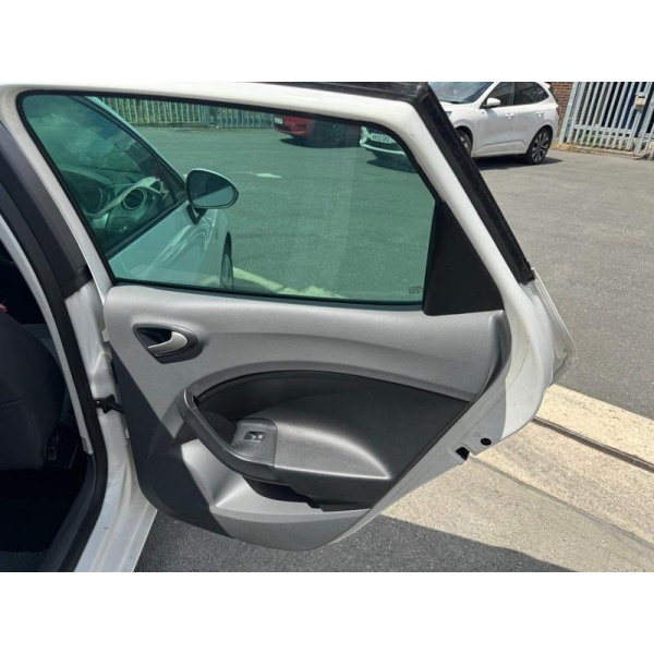 SEAT Ibiza - 1.4 16V Chill Euro 5 5dr
