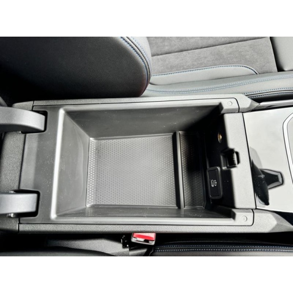 BMW 2 Series - 2.0 220i M Sport Auto Euro 6 (s/s) 2dr